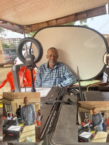 494971300_122212578758184031_3834558800499148549_n-3 Guinée : Amadou Thierno DIALLO, un acteur politique majeur en Guinée, vient de procéder à son recensement biométrique.