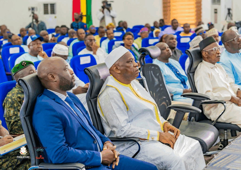 image-70-1024x723 Guinée : Présentation des lettres de mission aux cadres du Ministère des Affaires Étrangères en Guinée.