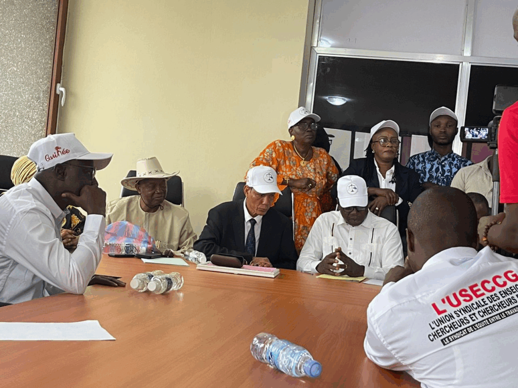 image-17-1024x768 UNE NOUVELLE ÈRE SYNDICALE EN GUINÉE : L’USECCG ET LE SNEFAG REJOIGNENT L’USTG