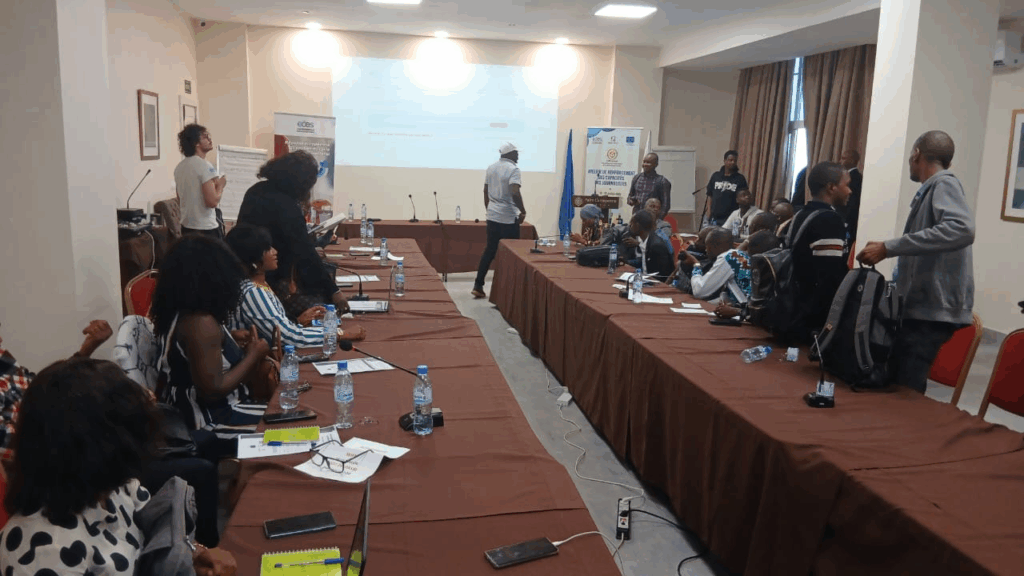 image-48-1024x576 GUINEE /RENFORCEMENT DES CAPACITÉS DES JOURNALISTES : UN ATELIER DE FORMATION À L'HÔTEL PALM CAMAYENNE.