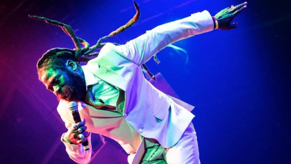 WhatsApp-Image-2025-08-13-a-21.48.21_f3f7964c-1024x576 Conakry accueille le Nimba Reggae Festival avec Warrior King en tête d’affiche.