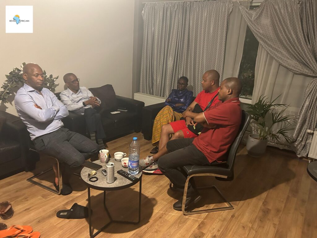 3a3781c8-b700-496d-a27a-a3a306fbb261-1024x768 Liège (Belgique ) :  La diaspora guinéenne vivant à Liége et Synthèse illuminent l'avenir de notre Pays.