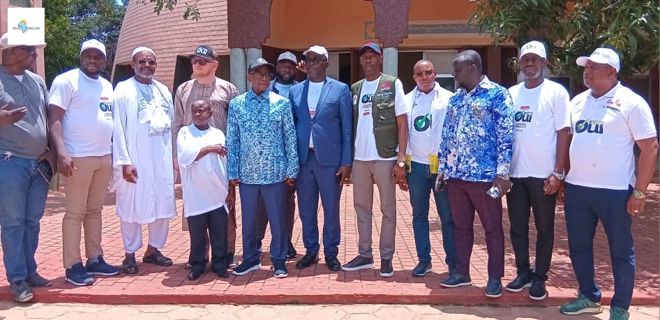 95e269b8-9925-44b4-b7fa-acd18624b08d Dinguiraye (Guinée ) : une lecture du Saint Coran en faveur du "OUI " à la nouvelle constitution.