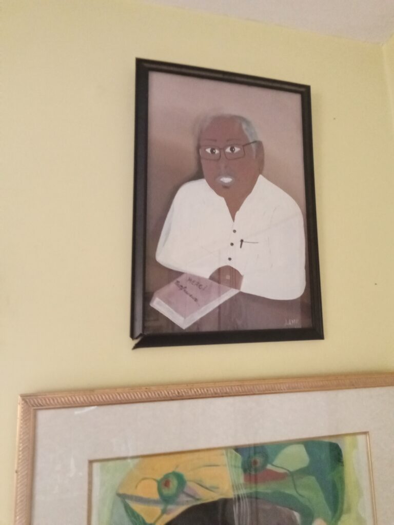 1000000411-768x1024 Pr.Boubacar Barry : L'Érudit qui Redéfinit l'Histoire de l'Afrique de l'Ouest.