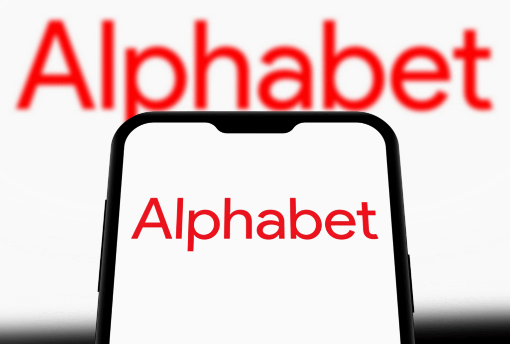 image-14-1024x690 San Francisco (États-Unis ) : Alphabet, la maison mère de Google, enregistre son premier trimestre à 100 milliards de dollars de chiffre d'affaires, porté par la croissance de l'IA.