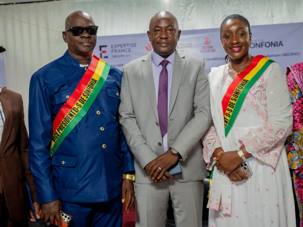 image-42-1024x768 Sonfonia (Guinée) / Journée Portes Ouvertes : Le Civisme Fiscal à l'Honneur à Sonfonia.