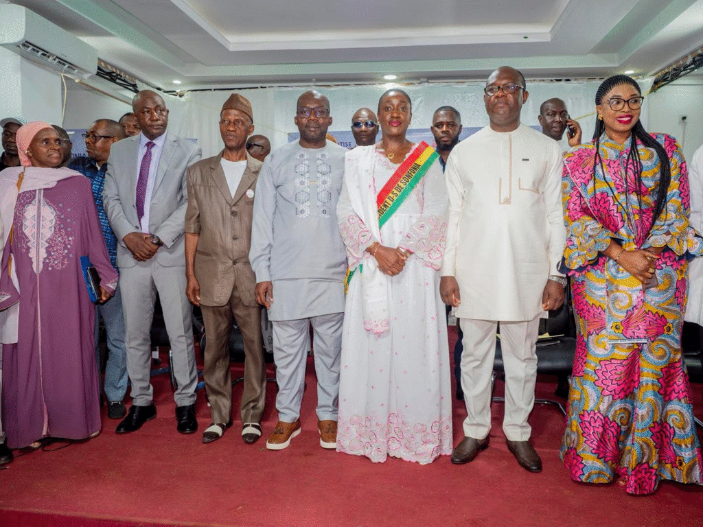 image-45-1024x768 Sonfonia (Guinée) / Journée Portes Ouvertes : Le Civisme Fiscal à l'Honneur à Sonfonia.