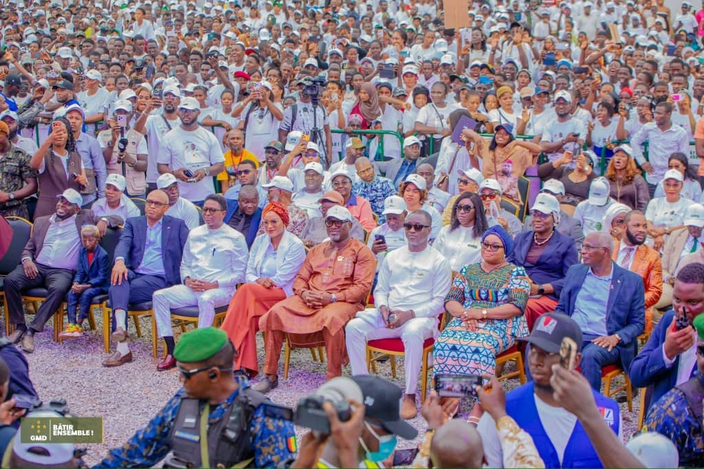 image-18 Conakry (Guinée ) / 𝐌𝐚𝐭𝐚𝐦 : 𝐥𝐚 𝐦𝐨𝐮𝐯𝐚𝐧𝐜𝐞 𝐩𝐨𝐥𝐢𝐭𝐢𝐪𝐮𝐞 𝐆𝐞́𝐧𝐞́𝐫𝐚𝐭𝐢𝐨𝐧 𝐩𝐨𝐮𝐫 𝐥𝐚 𝐌𝐨𝐝𝐞𝐫𝐧𝐢𝐭𝐞́ 𝐞𝐭 𝐥𝐞 𝐃𝐞́𝐯𝐞𝐥𝐨𝐩𝐩𝐞𝐦𝐞𝐧𝐭 (𝐆𝐌𝐃) 𝐢𝐧𝐚𝐮𝐠𝐮𝐫𝐞 𝐬𝐚 𝐩𝐞𝐫𝐦𝐚𝐧𝐞𝐧𝐜𝐞 𝐧𝐚𝐭𝐢𝐨𝐧𝐚𝐥𝐞.