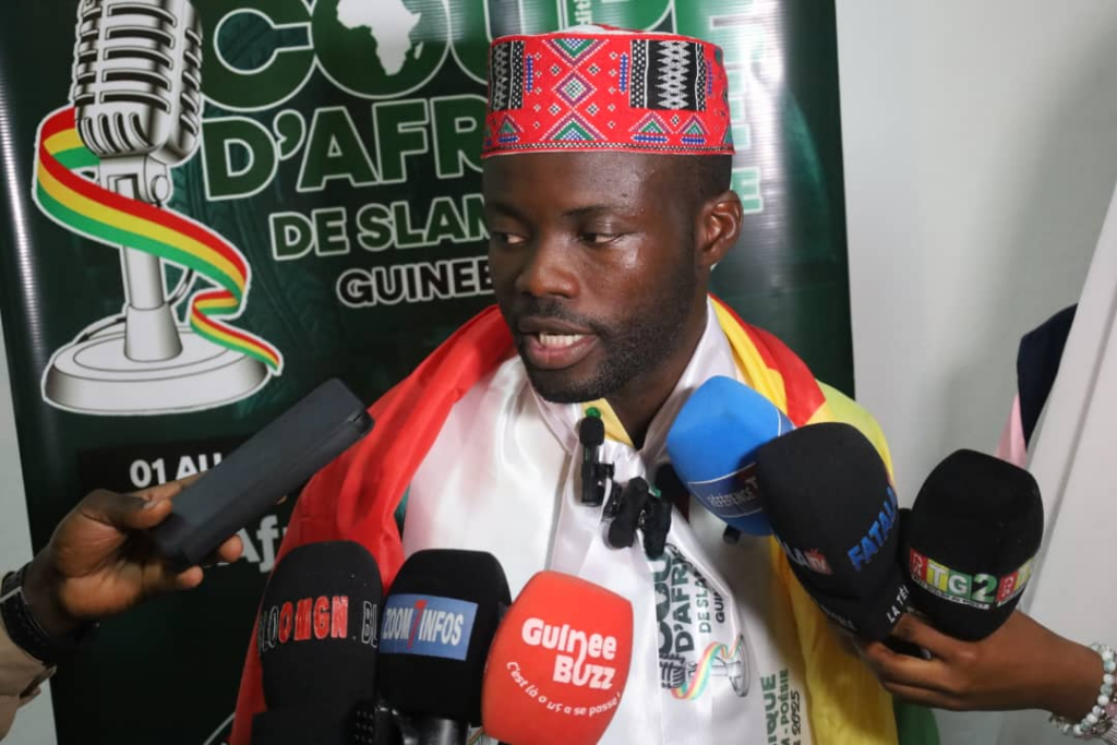 image-61-1024x683 Conakry (Guinée) : LE CONGO BRAZZAVILLE TRÉBUCHE LA GUINÉE ET REMPORTE LA COUPE D'AFRIQUE DU SLAM-POÉSIE 2025.