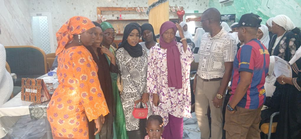 image-59 Sonfonia (Guinée-Conakry) / Cérémonie de remise de diplômes : Le succès de la formation initiée par Mariame Lamarana Diallo à l'honneur.