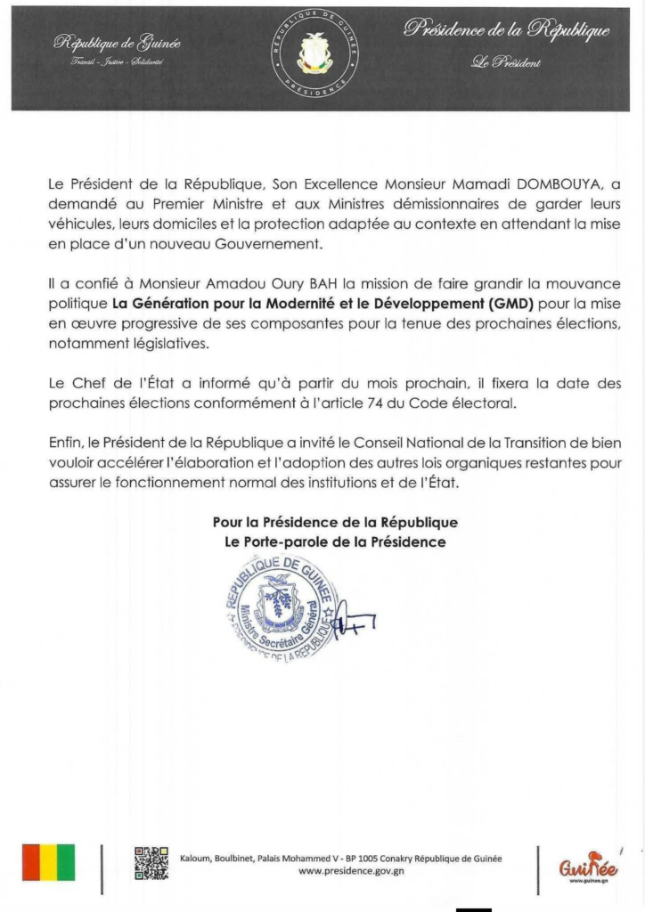 image-91-724x1024 Conakry (Guinée) : Le gouvernement dirigé par Bah Oury a présenté sa démission à la suite de l'investiture présidentielle.