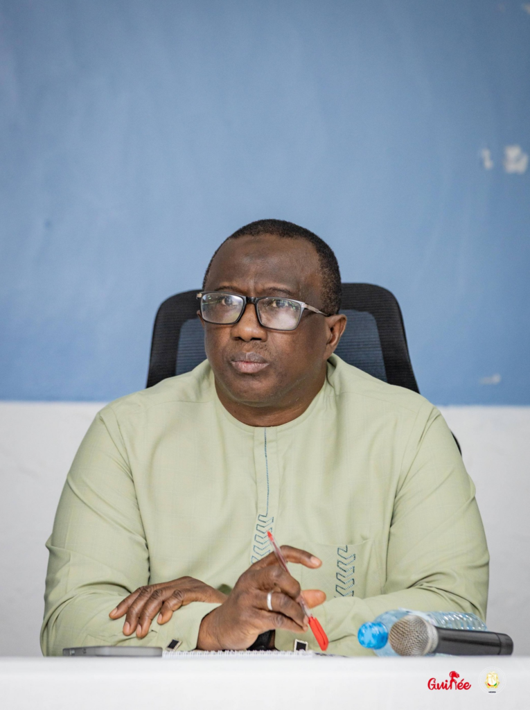 image-114-765x1024 Conakry (Guinée) /MENA-ETFP : LE MINISTRE ALPHA BACAR BARRY APPELLE À « CONSTRUIRE UNE FAMILLE DE L’ÉDUCATION NATIONALE ».