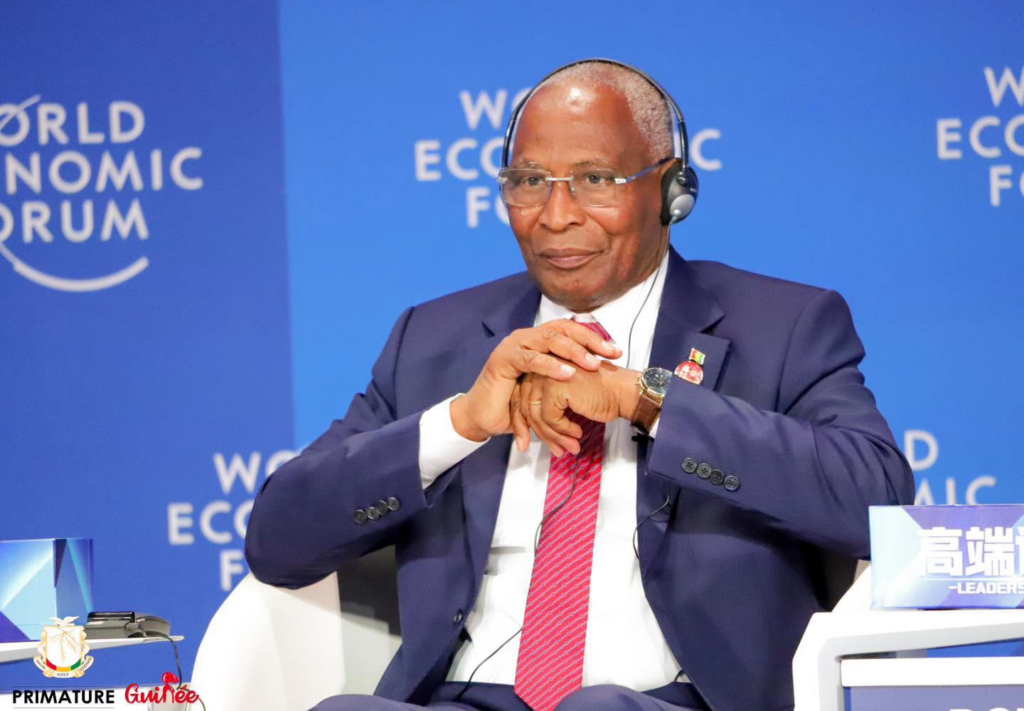image-78-1024x711 Conakry (Guinée) : 𝐋𝐚 𝐯𝐢𝐬𝐢𝐨𝐧 𝐝𝐮 𝐝𝐞́𝐯𝐞𝐥𝐨𝐩𝐩𝐞𝐦𝐞𝐧𝐭 𝐠𝐮𝐢𝐧𝐞́𝐞𝐧 𝐞𝐱𝐩𝐨𝐬𝐞́𝐞 𝐚̀ 𝐃𝐚𝐥𝐢𝐚𝐧.